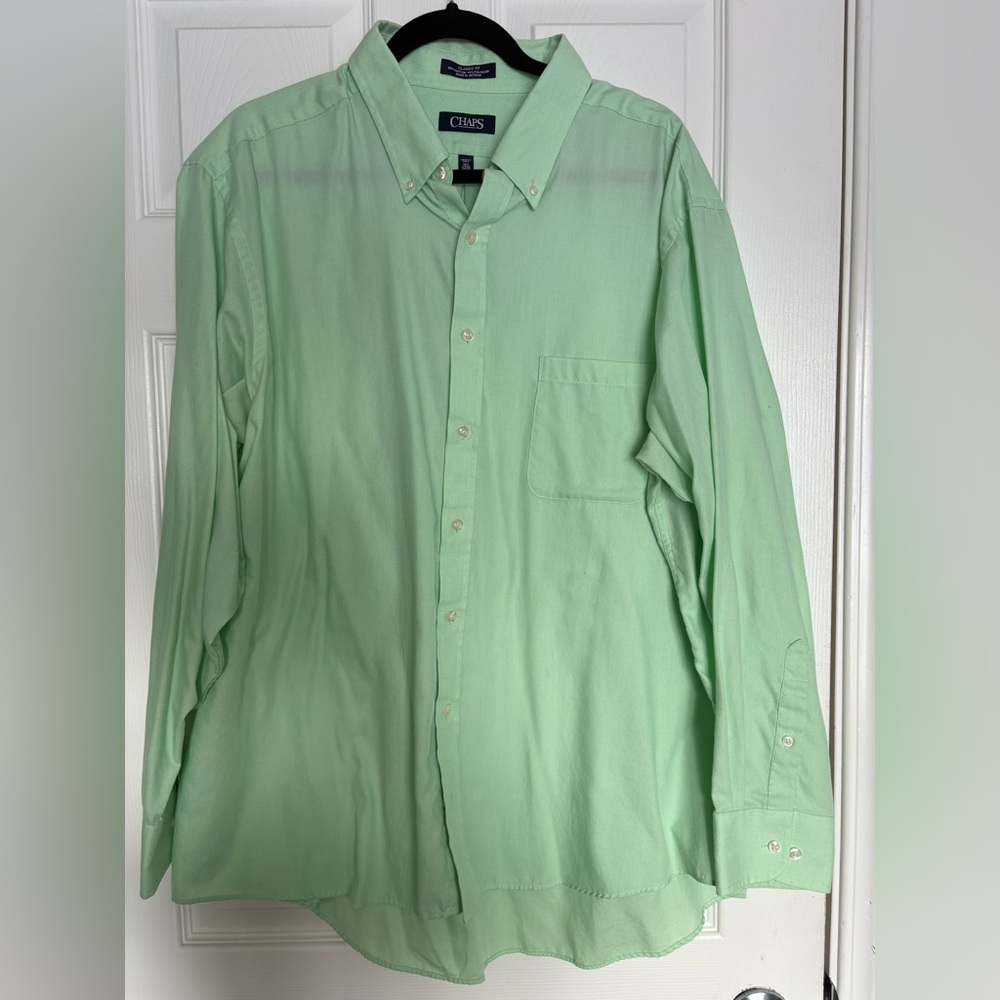 Chaps Light green men’s button down shirt 34/35 sleeve length 18.5 neck XXL